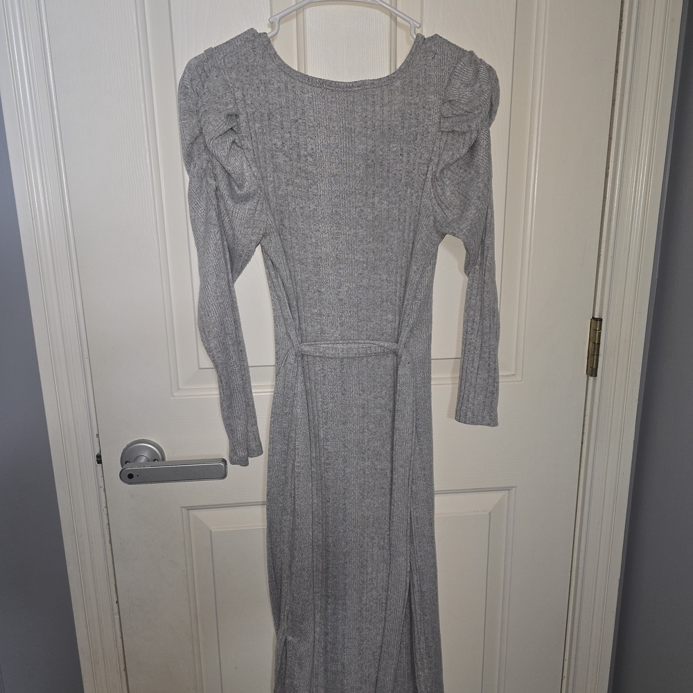 Absolutely Famous Gray Long Sleeve Dress - Picture 2 of 5